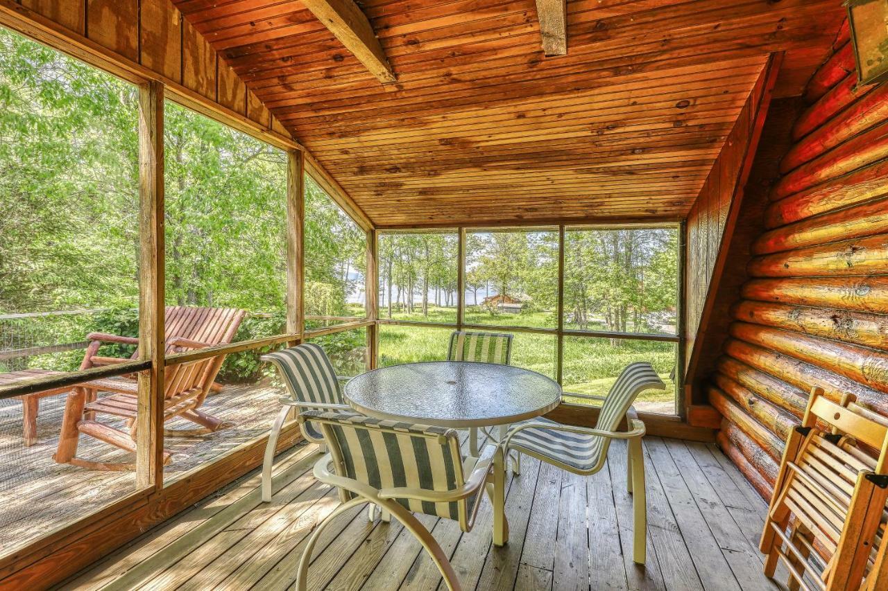 2 Bed 2 Bath Vacation Home In Charlotte Екстер'єр фото